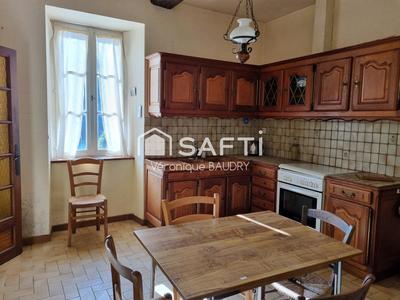 Maison - 130 m² - 6 pièces