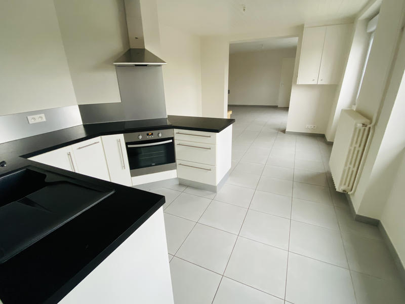 Maison - 85 m² - 4 pièces