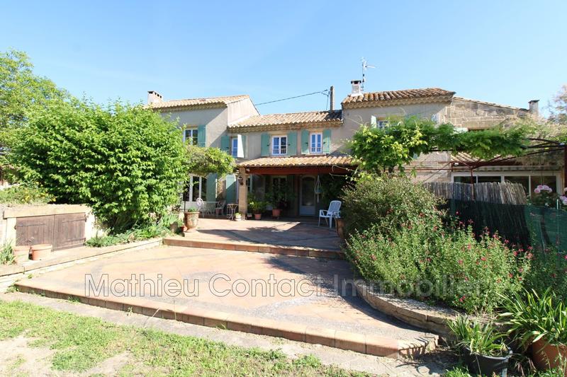 Mas - 230 m² - 7 pièces