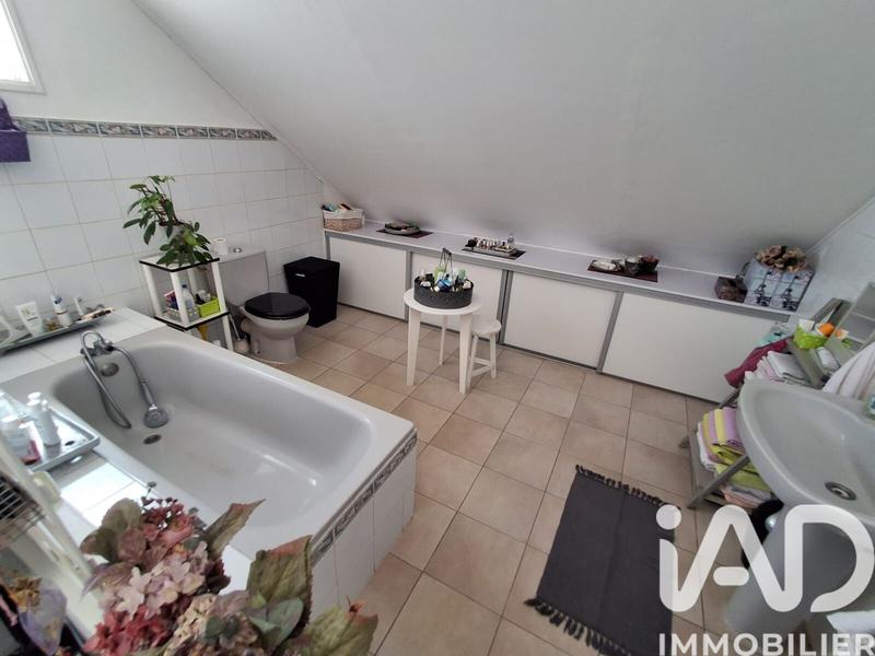 Maison - 139 m² - 5 pièces