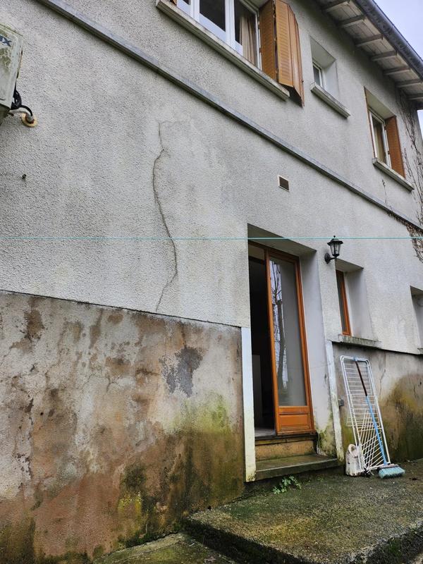 Maison - 584 m² - 32 pièces