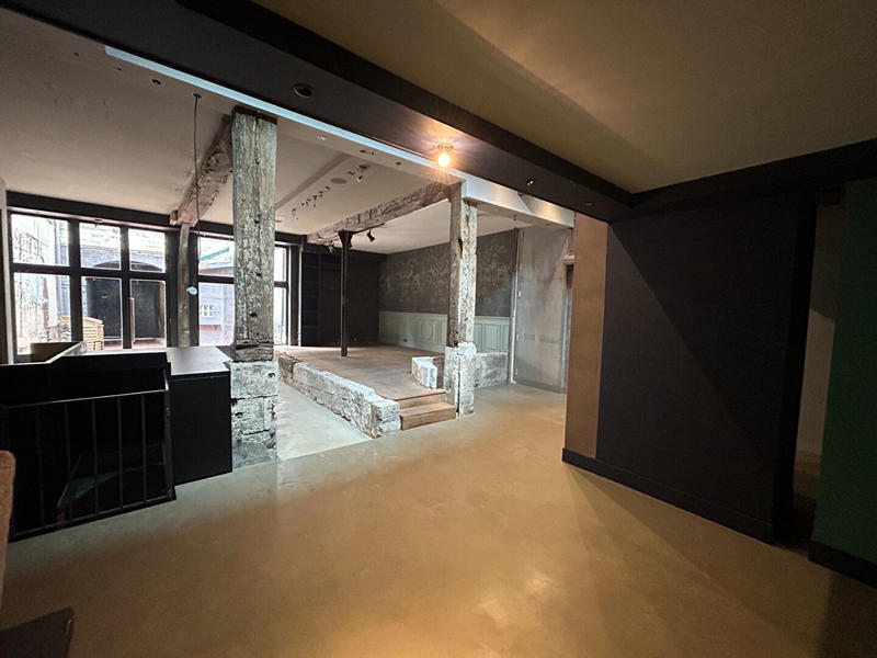 Local commercial - 120 m² - 1 pièce