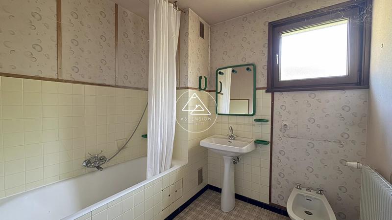 Appartement - 91 m² - 4 pièces