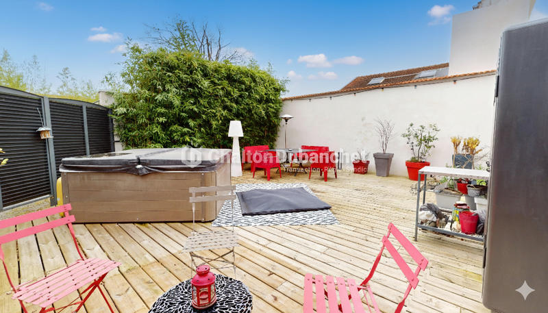 Maison - 150 m² - 6 pièces