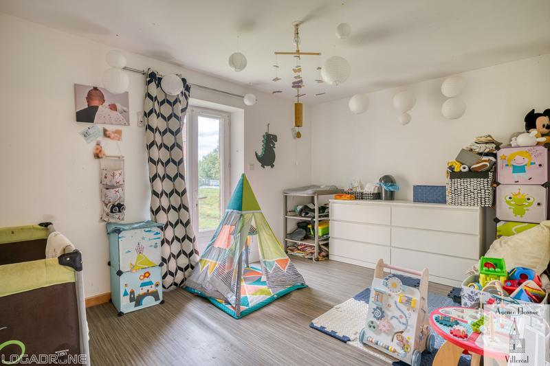 Maison traditionnelle - 114 m² - 4 pièces