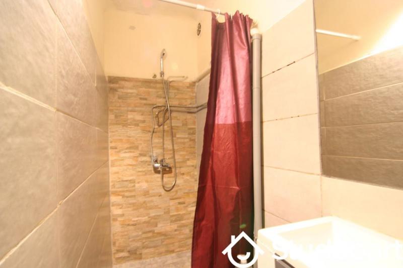 Chambre - 14 m² - 1 pièce