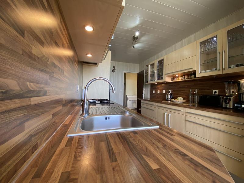 Appartement - 81 m² - 4 pièces