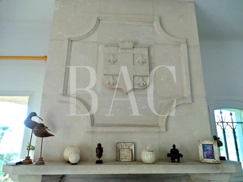 Villa - 420 m² - 14 pièces