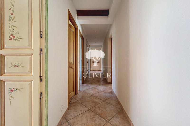 Villa - 172 m² - 5 pièces