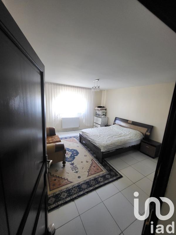 Maison - 167 m² - 6 pièces