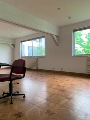 Appartement - 130 m² - 4 pièces