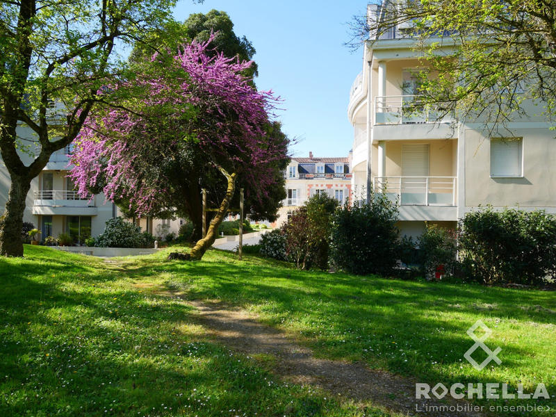 Appartement - 99 m² - 5 pièces