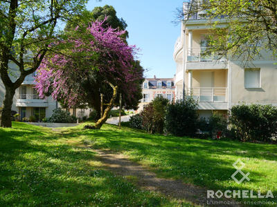 Appartement - 99 m² - 5 pièces