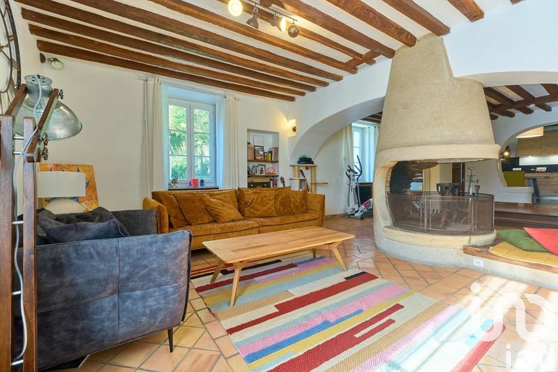 Maison - 196 m² - 7 pièces