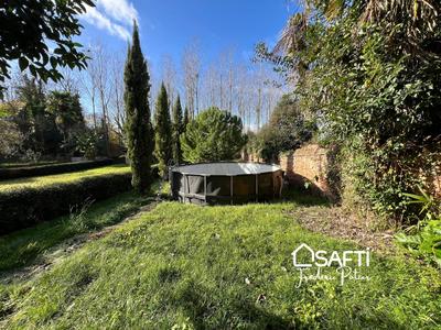 Maison - 240 m² - 7 pièces