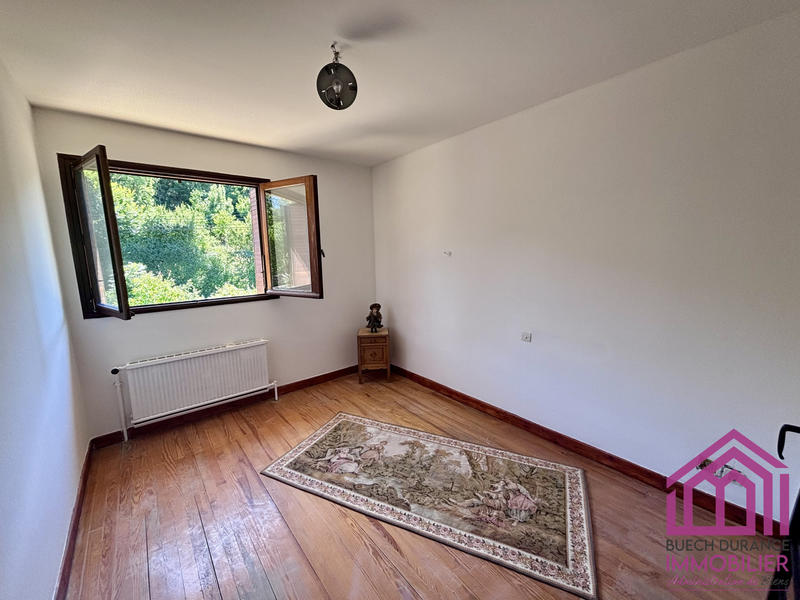 Maison - 199 m² - 10 pièces