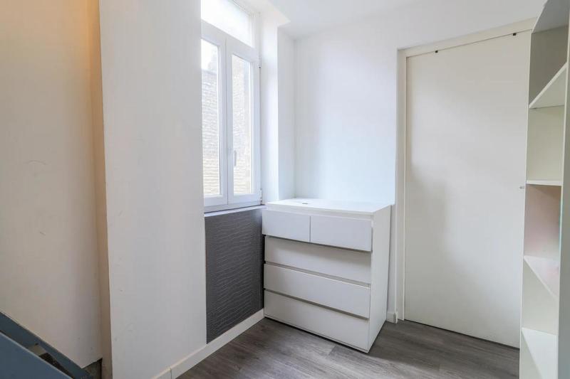 Maison - 98 m² - 8 pièces