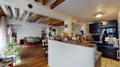 Appartement - 111 m² - 4 pièces