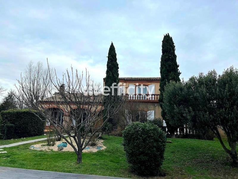 Maison - 190 m² - 6 pièces