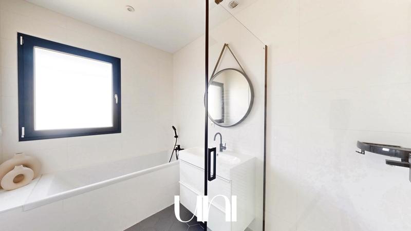 Maison - 128 m² - 5 pièces