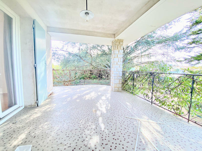 Maison - 194 m² - 8 pièces