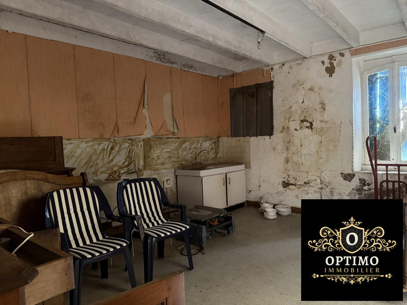 Maison - 180 m² - 7 pièces