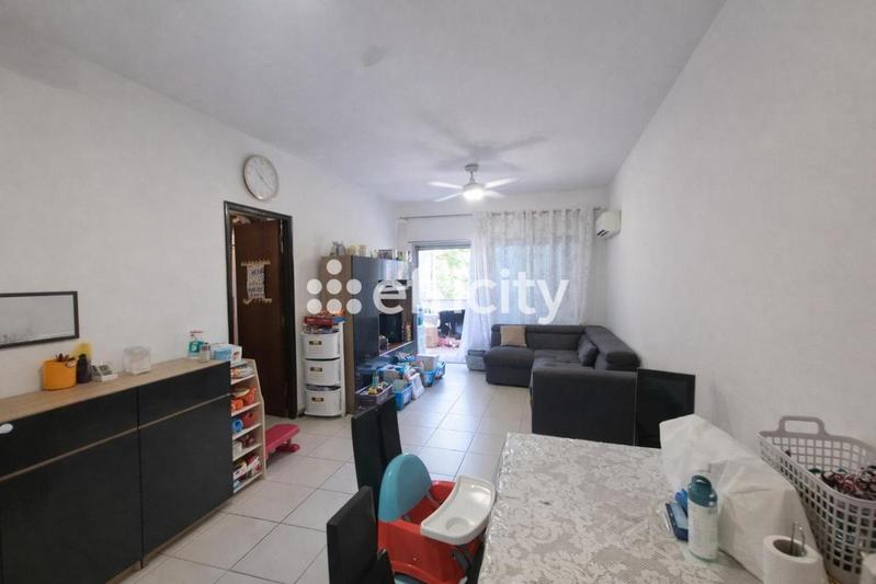 Appartement ancien - 70 m² - 3 pièces