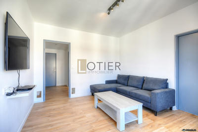 Appartement - 75 m² - 4 pièces