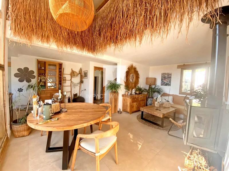 Maison - 112 m² - 4 pièces