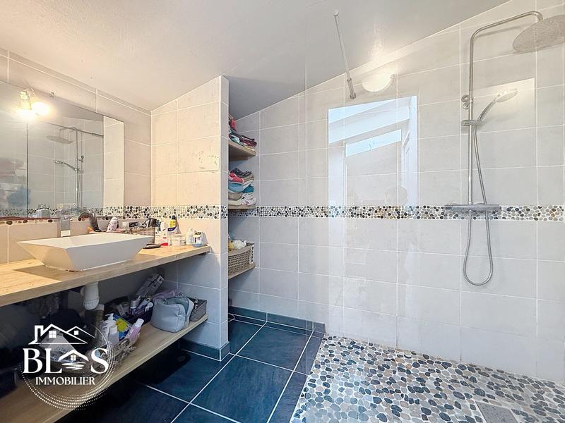 Maison - 116 m² - 4 pièces