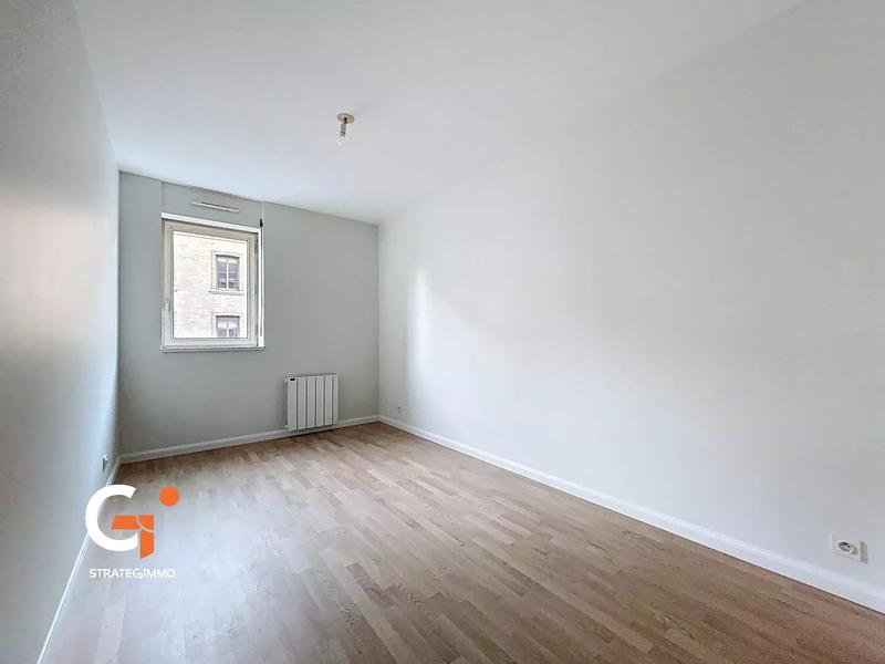 Appartement - 105 m² - 5 pièces