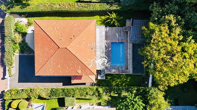 Villa - 270 m² - 7 pièces