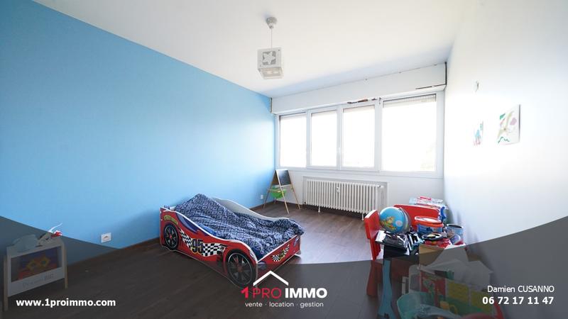 Appartement - 128 m² - 4 pièces