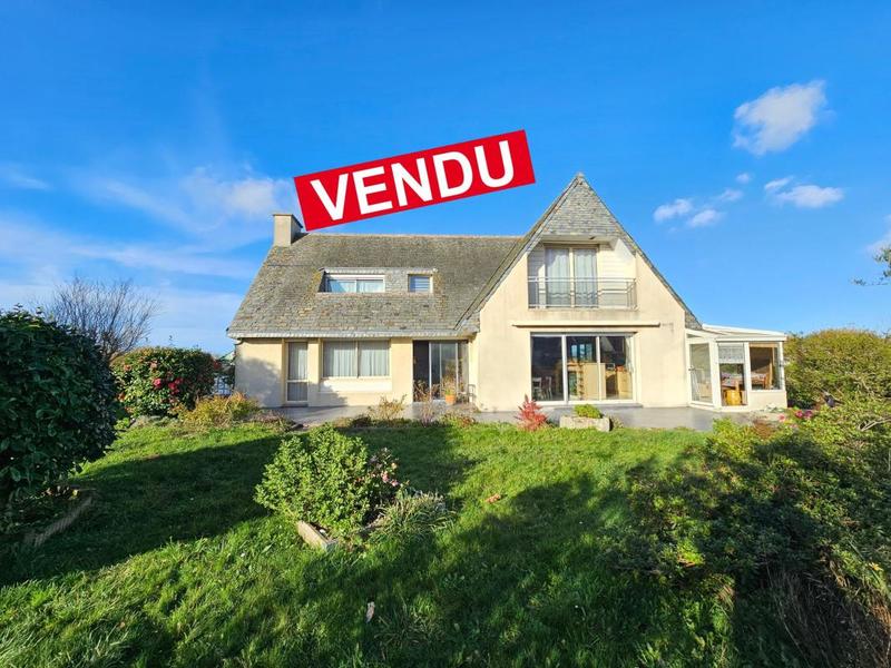 Propriété - 162 m² - 6 pièces