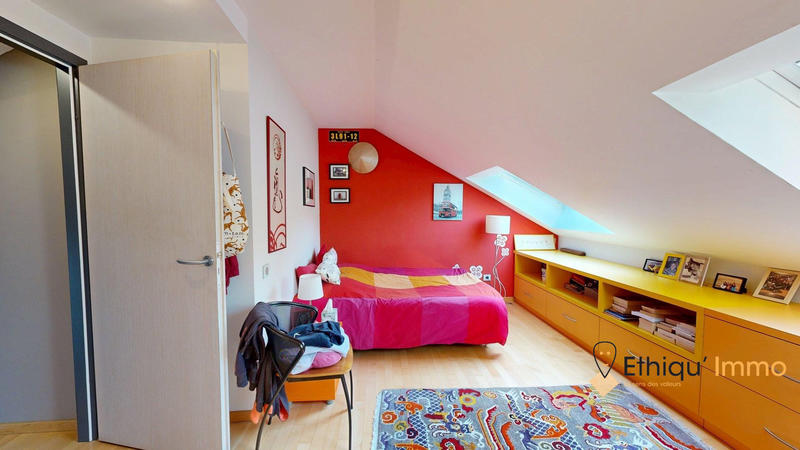 Appartement - 172 m² - 5 pièces