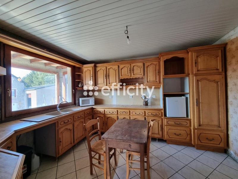 Maison - 190 m² - 7 pièces