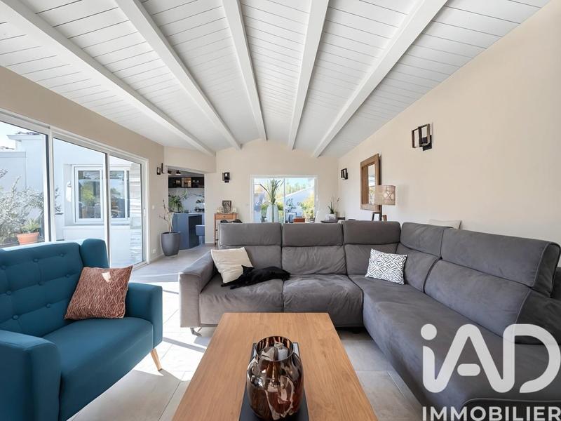 Maison - 178 m² - 6 pièces