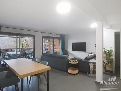 Appartement - 95 m² - 4 pièces