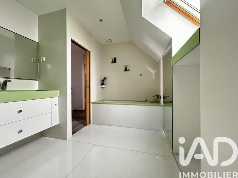 Maison - 126 m² - 5 pièces