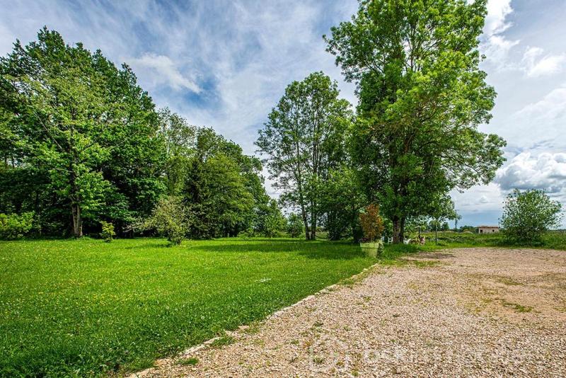 Ferme - 360 m² - 12 pièces