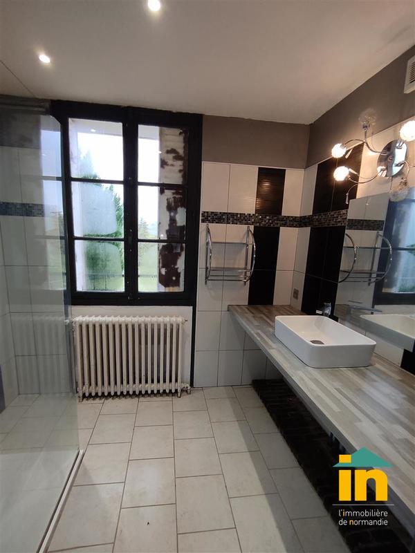 Maison de ville - 118 m² - 6 pièces