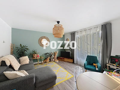 Maison - 91 m² - 5 pièces