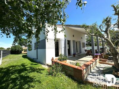 Maison - 138 m² - 5 pièces