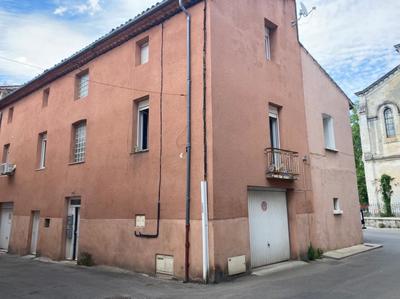 Appartement - 110 m² - 2 pièces