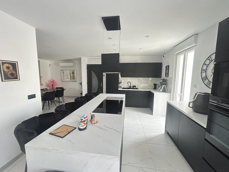 Appartement - 89 m² - 3 pièces