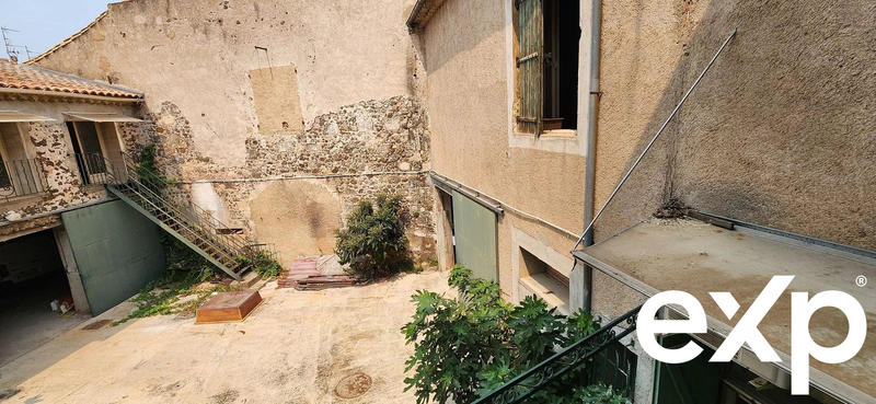 Maison - 255 m² - 9 pièces