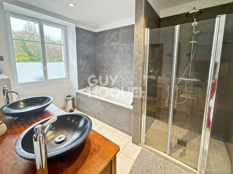 Maison de maîtres - 105 m² - 5 pièces