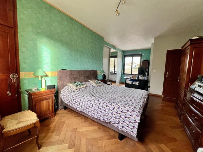 Maison - 144 m² - 5 pièces