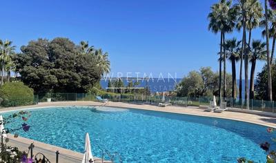 Appartement - 70 m² - 2 pièces