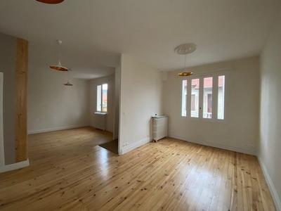 Maison - 76 m² - 4 pièces